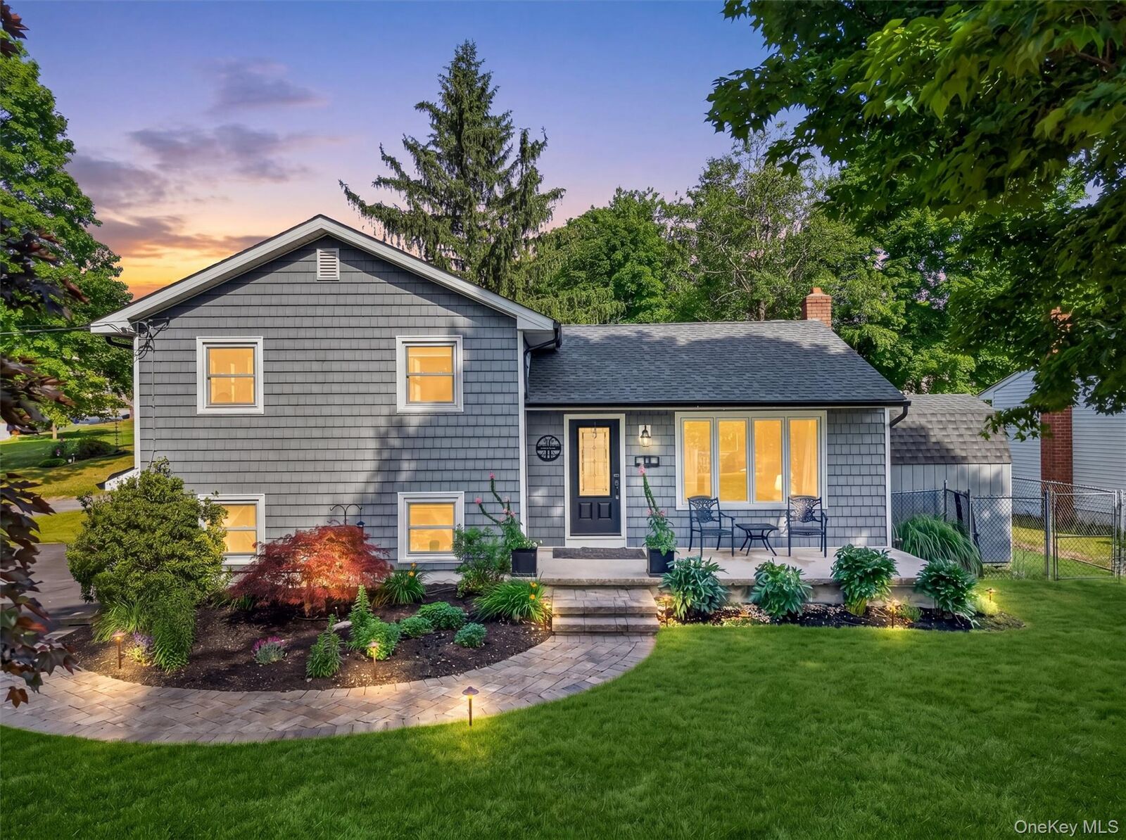Property Photo:  13 Clarkview Road  NY 12553 