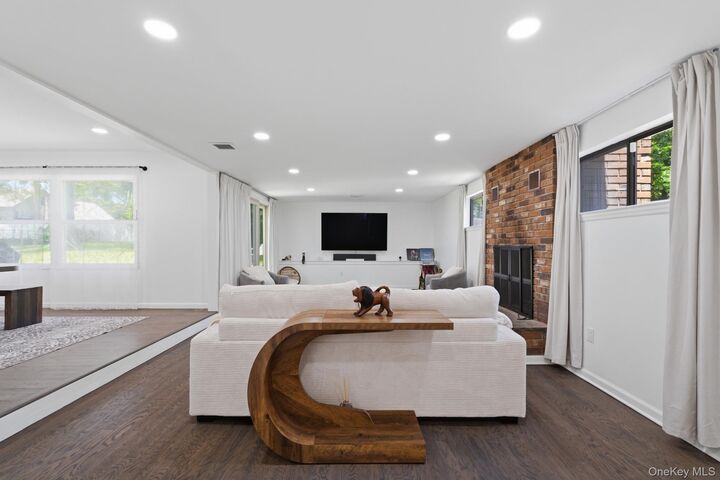 Property Photo:  2 Bell Place  NY 10573 
