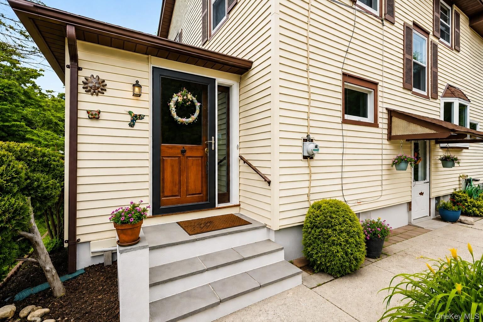 Property Photo:  24 Lincoln Street  NY 10974 