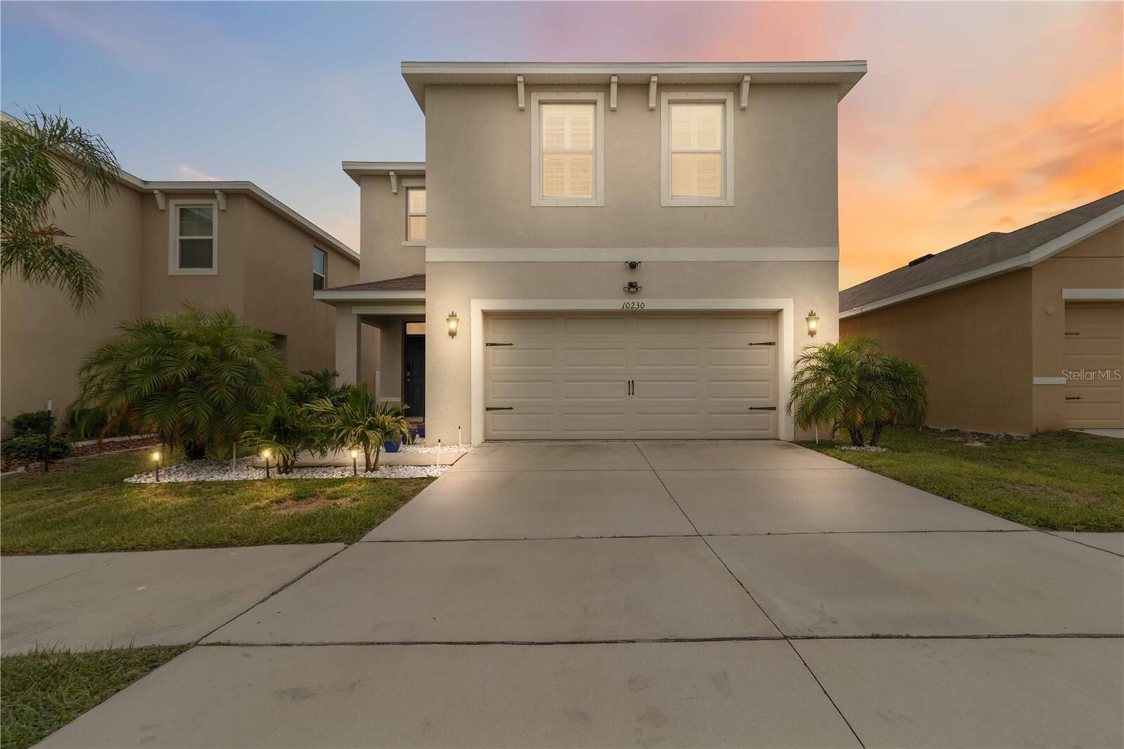Property Photo:  10230 Geese Trail Circle  FL 33573 