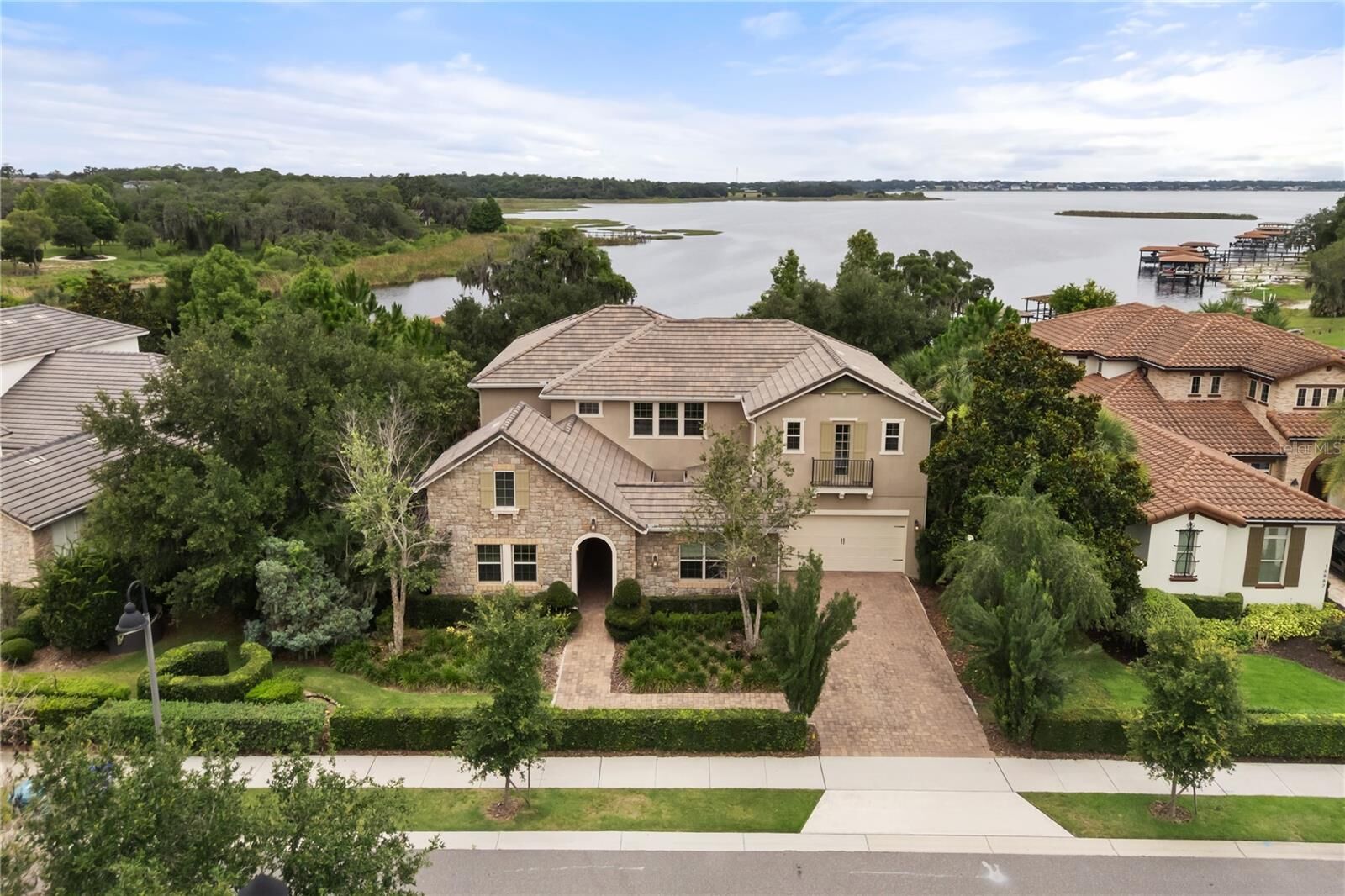 Property Photo:  16893 Broadwater Avenue  FL 34787 