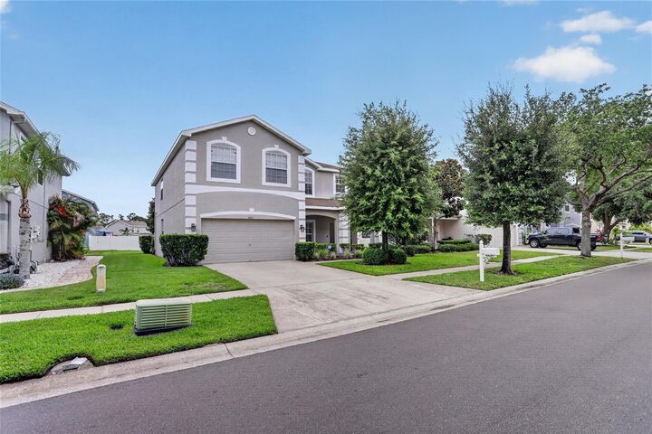 Property Photo: 8821 N River Road FL 33635
