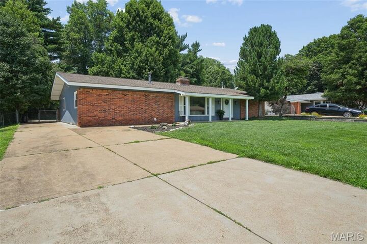 Property Photo: 1529 Cerulean Drive MO 63146