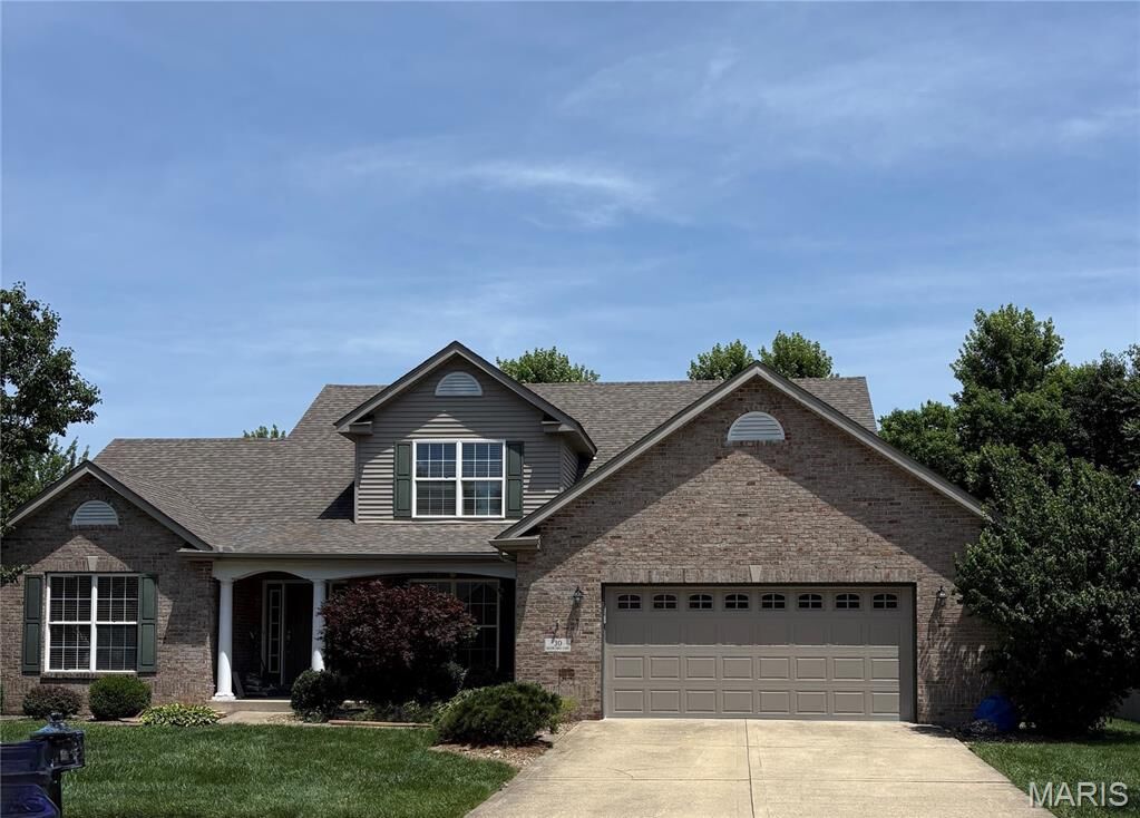 Property Photo:  30 Brookshire Lane  IL 62025 