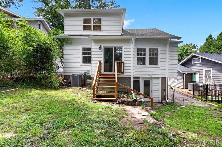 Property Photo: 505 Cherry Avenue MO 63119