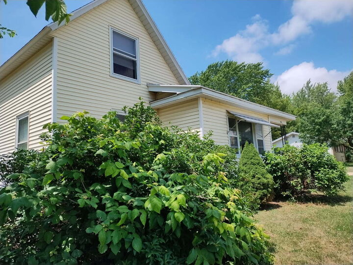 Property Photo: 354 Country Club Road MI 49423