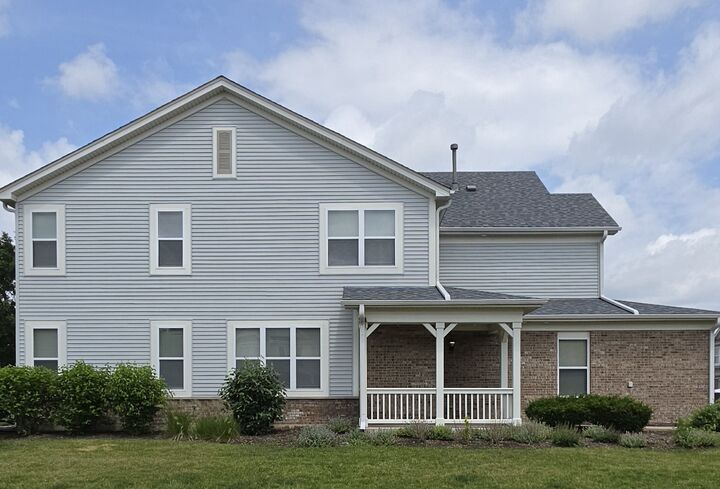 Property Photo:  385 Bluegrass Parkway  IL 60543 