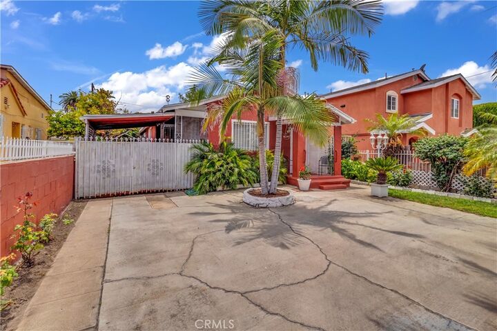 Property Photo:  344 W 83rd  CA 90003 