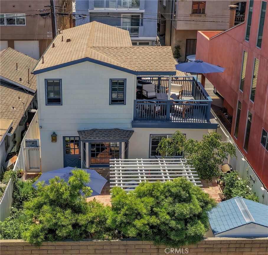Property Photo:  16742 Bayview  CA 92649 