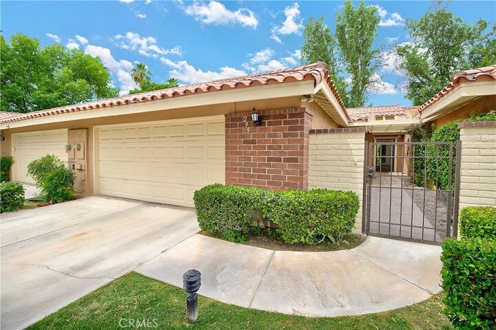 Property Photo: 299 Tolosa CA 92260