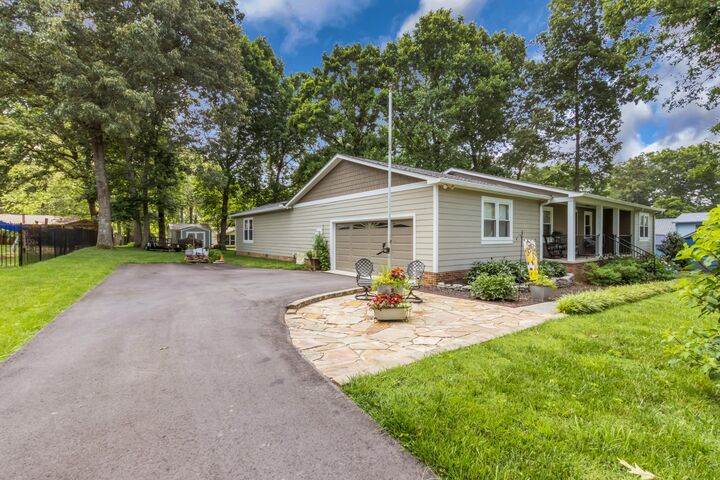 Property Photo: 715 Wanda Ln TN 37388