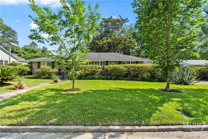 Property Photo:  1409 E 49th Street  GA 31404 