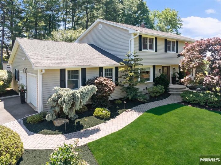 Property Photo: 40 Mountainview Terrace NJ 07642