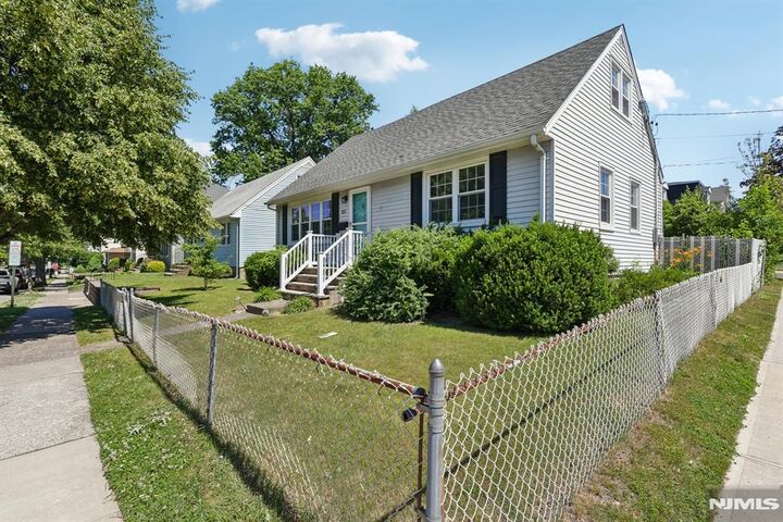 Property Photo:  251 Main Street  NJ 07073 