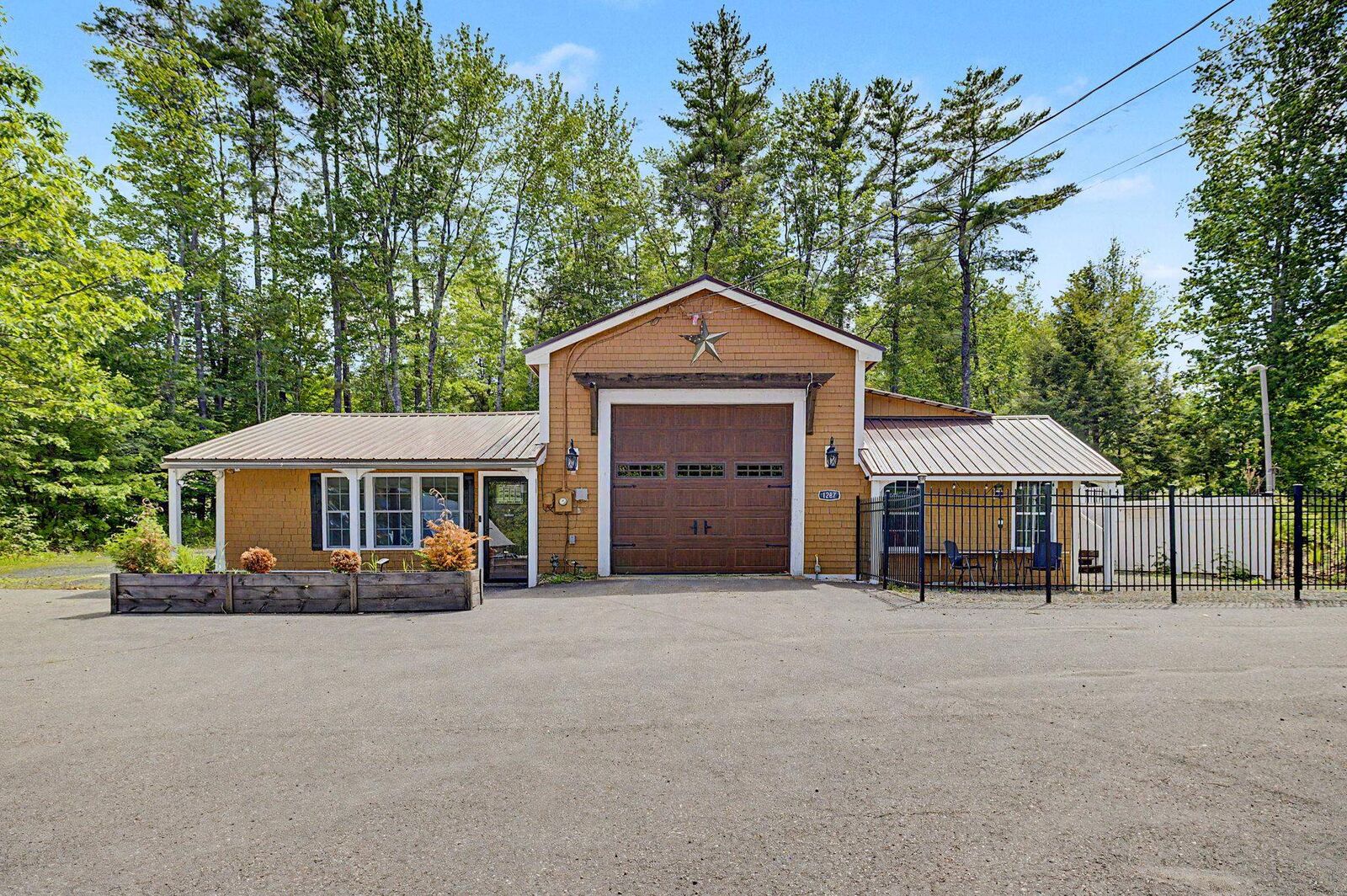 Property Photo: 1287 Bearcamp Highway NH 03883