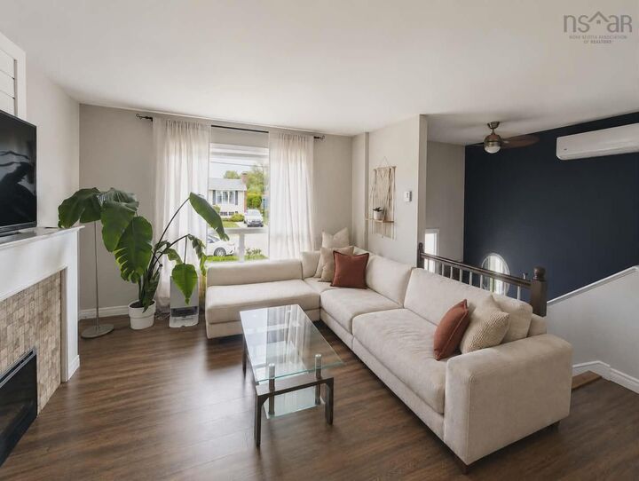 Property Photo: 30 Merrimac Drive NS B2W 4P8