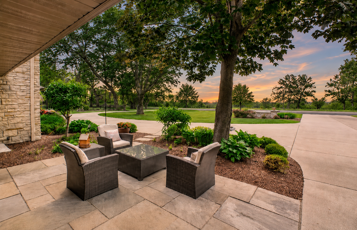Property Photo:  450 Mississippi River Boulevard S  MN 55105 