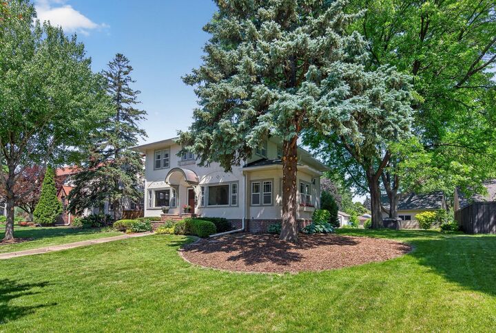 Property Photo: 2309 Saint Anthony Parkway MN 55418