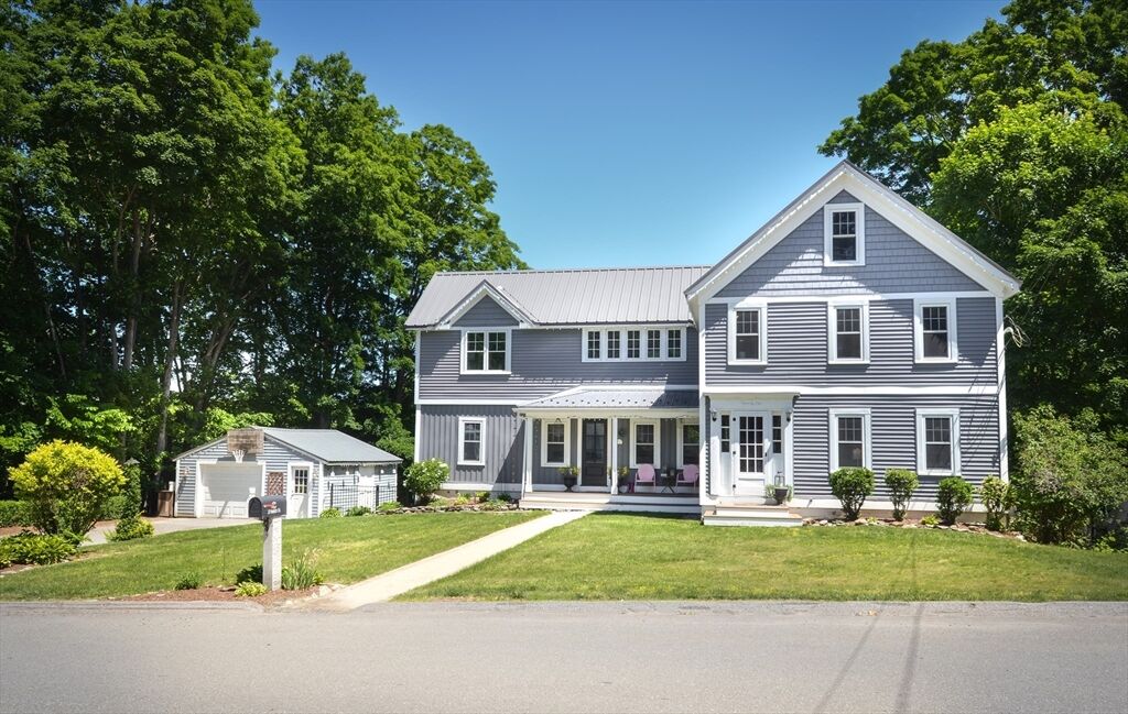 Property Photo: 22 Harris St MA 01510