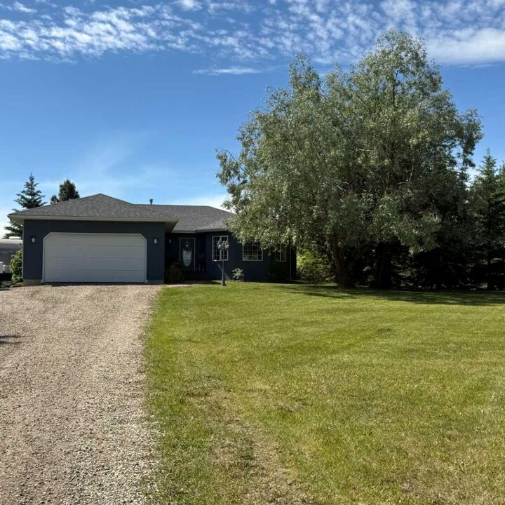 Property Photo: 711007 Range Road 63 21 AB T8W 5B7