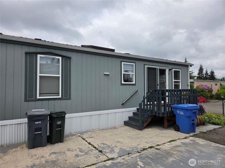 Property Photo:  3702  Hunt Street NW 30  WA 98335 