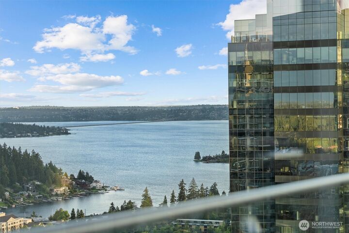 Property Photo: 500 106th Avenue NE 3815 WA 98004