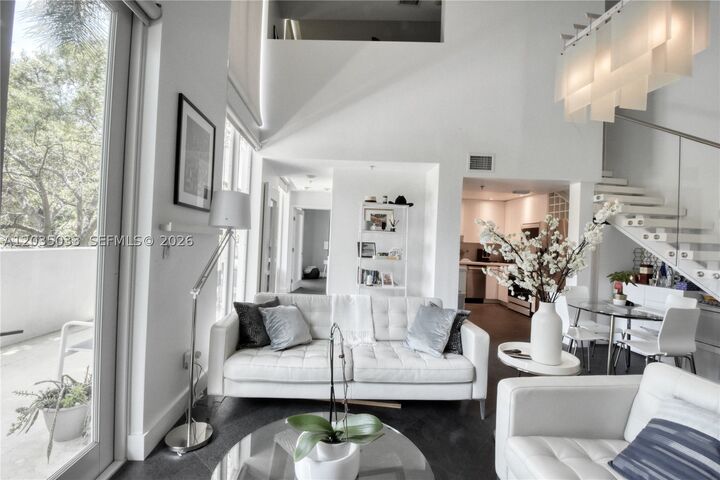 Property Photo:  1428 West Ave 204  FL 33139 