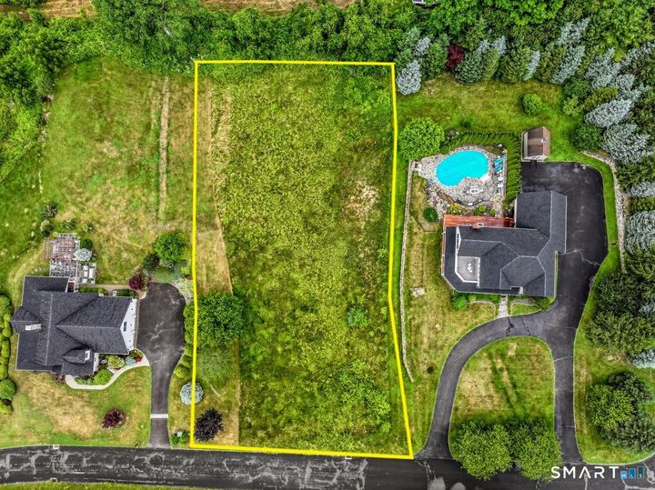 Property Photo: 4 Stone Oak Drive CT 06776