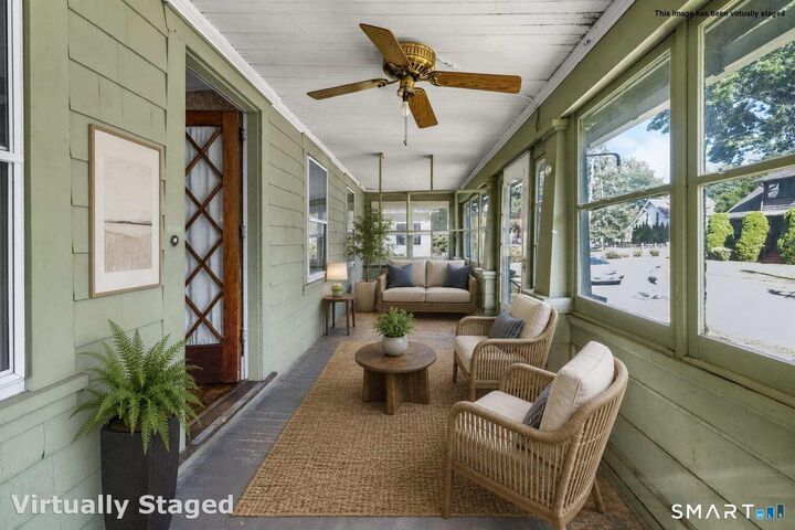 Property Photo: 4 Hubbard Place CT 06109