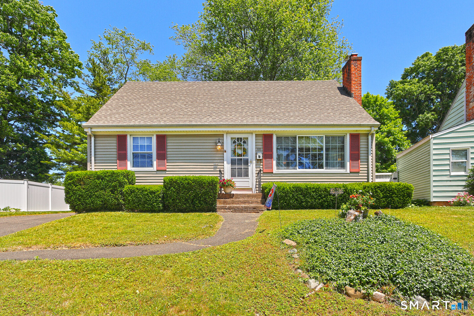 Property Photo: 105 Seaview Avenue CT 06516