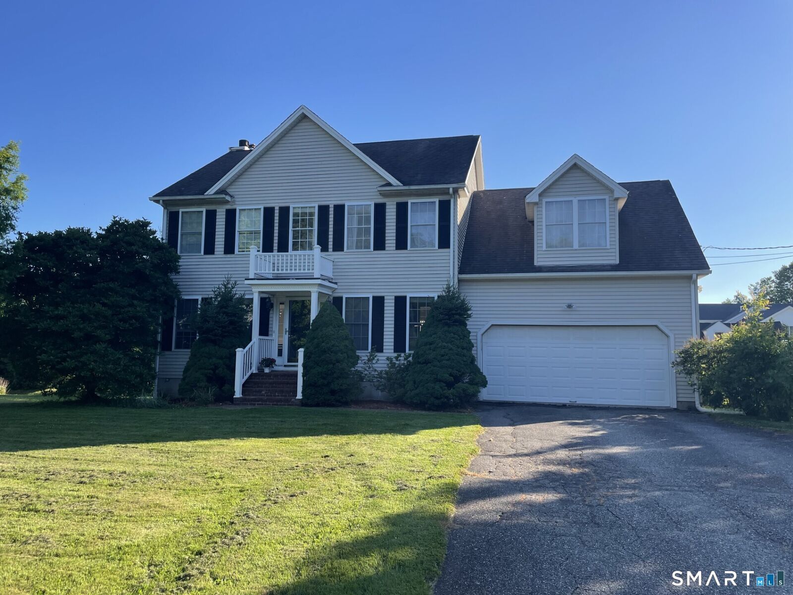 Property Photo:  4 Meadow Road  CT 06470 