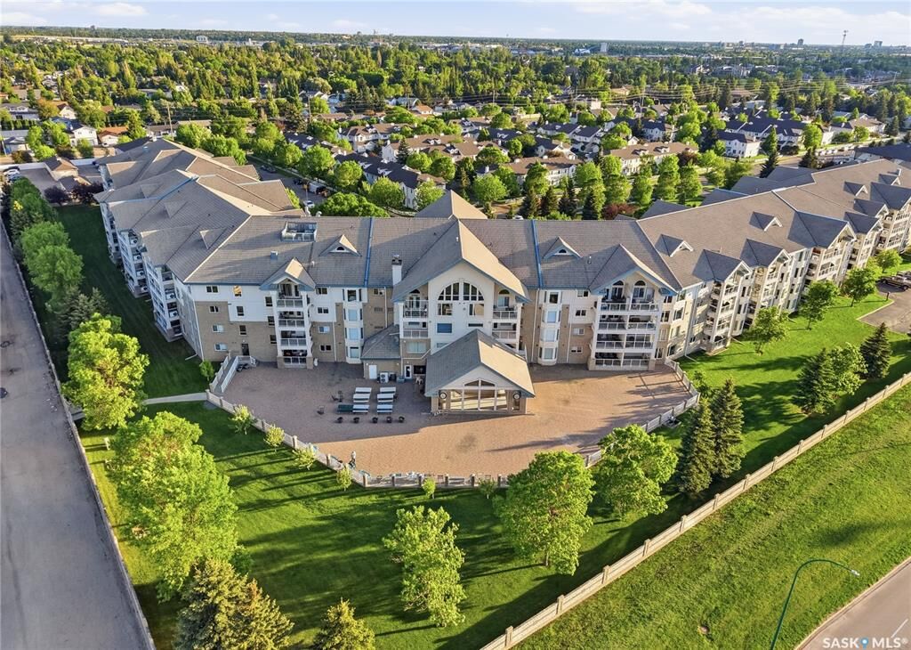 Photo de la propriété: 325 Keevil Crescent 411 SK S7N 4R8