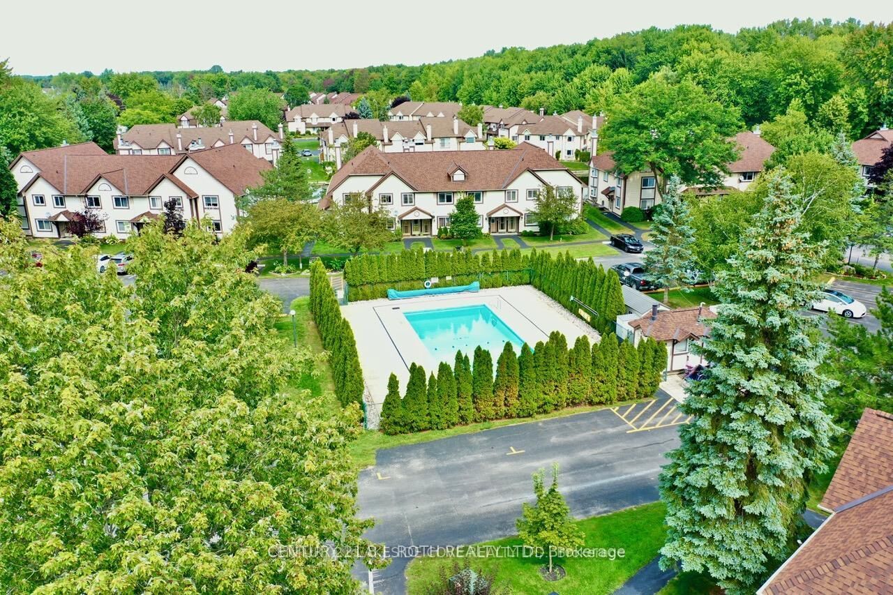 Property Photo: 11 Laguna Parkway Unit #37 ON L0K 1B0