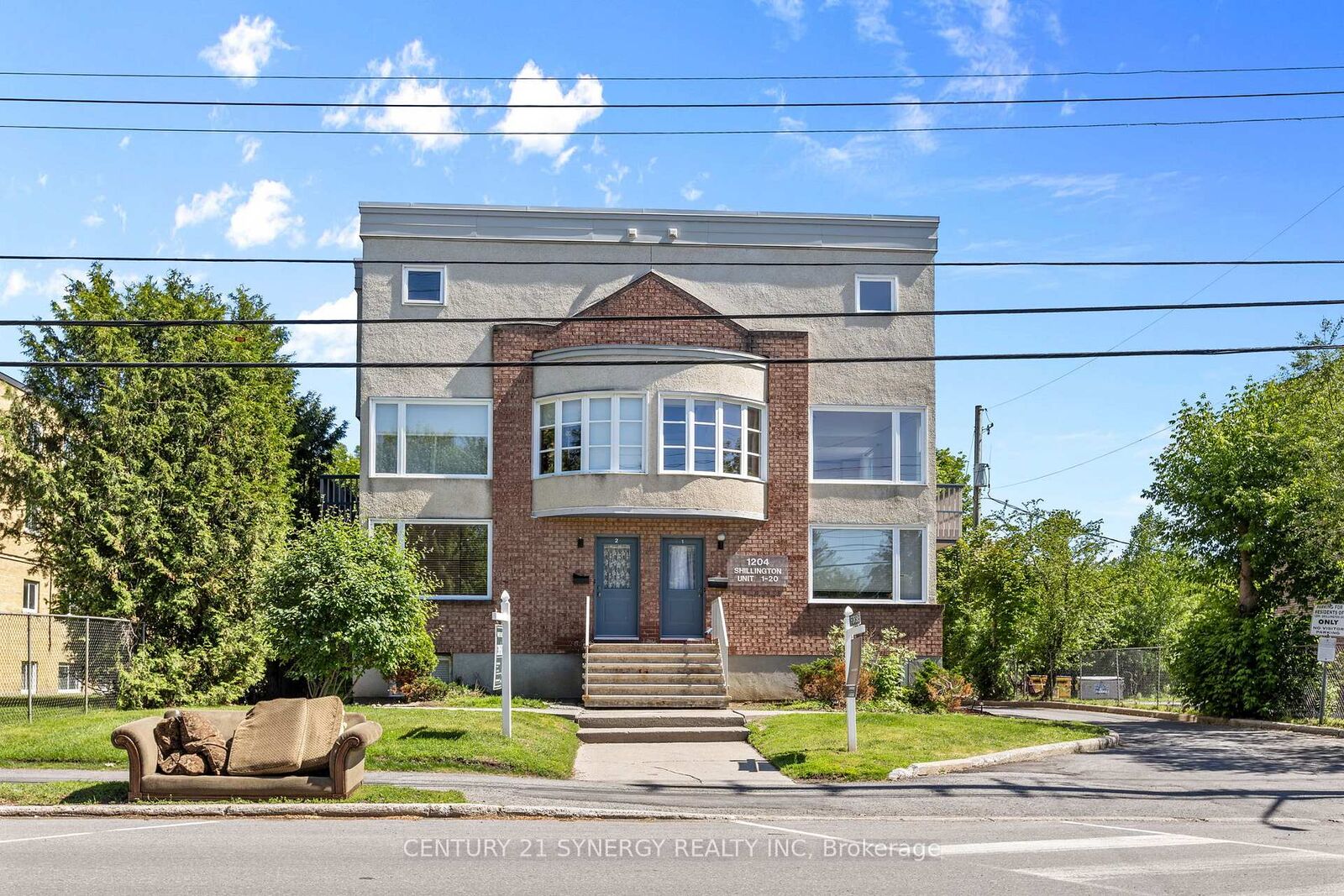 Property Photo:  1204 Shillington Avenue 8  ON K1Z 7Z4 