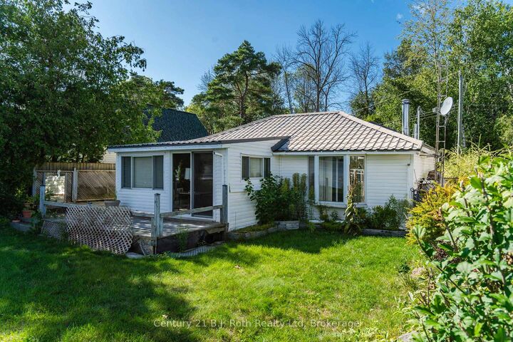 15 Bow Road — photo 1