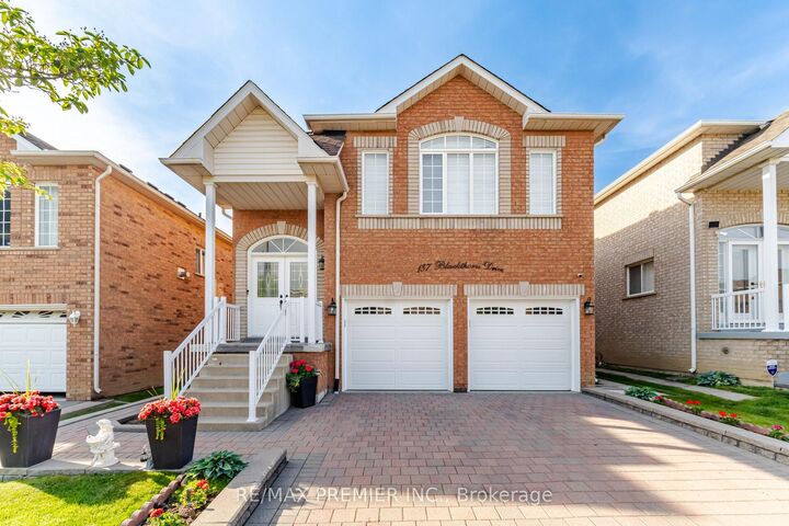 Property Photo: 137 Blackthorn Drive ON L6A 3N2
