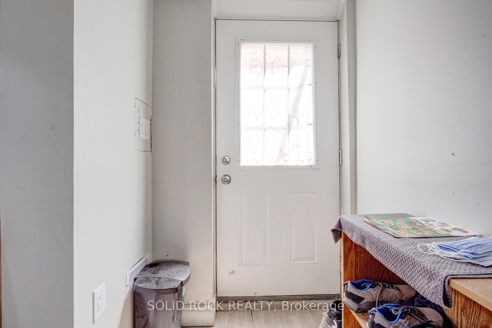 Property Photo:  60 Martindale Crescent  ON L6X 2T9 