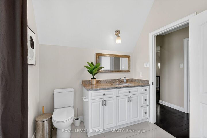 Property Photo: 2754 Eagleson Road ON K2S 1B8