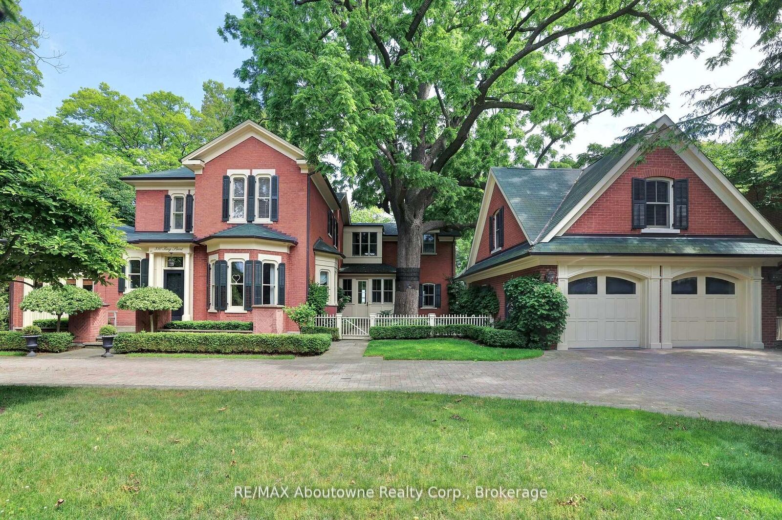 Property Photo: 350 King Street ON L6J 1C2