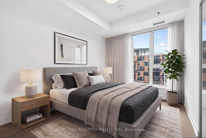 Property Photo: 38 Simcoe Promenade C909 ON L6G 0H7