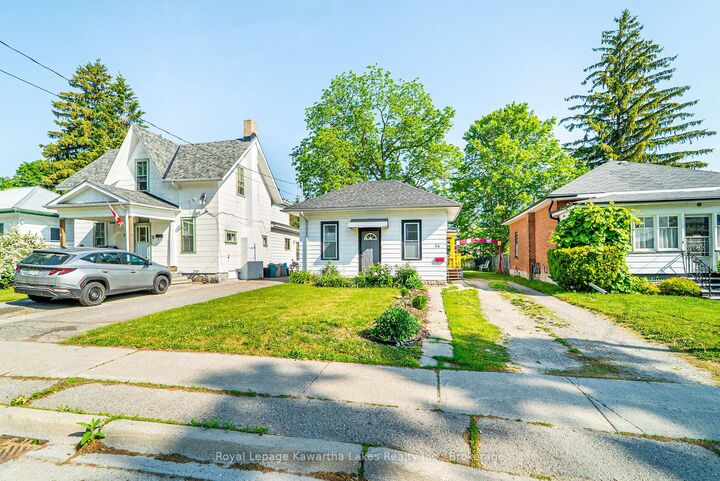 Property Photo: 36 Melbourne Street W ON K9V 2S8