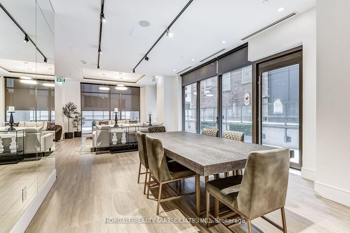 Property Photo: 28 Widmer Street Lph20 ON M5V 0T2