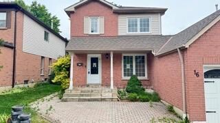 Property Photo: 16 Nectarine Crescent ON L6S 5Y9