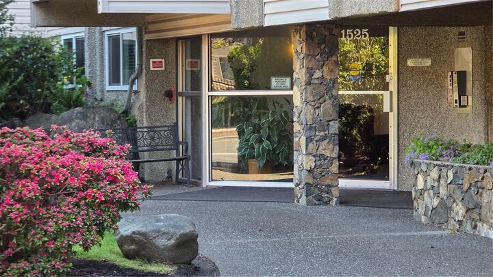 Property Photo: 1525 Hillside Ave #412 BC V8T 2C1