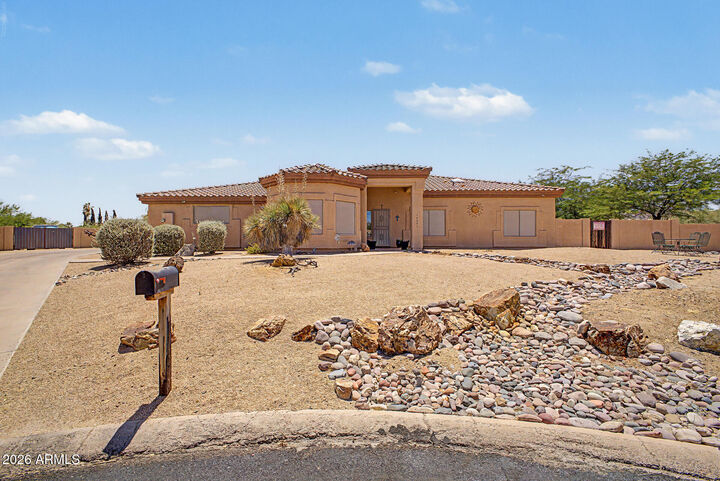 Property Photo:  14601 N Dickens Court  AZ 85268 