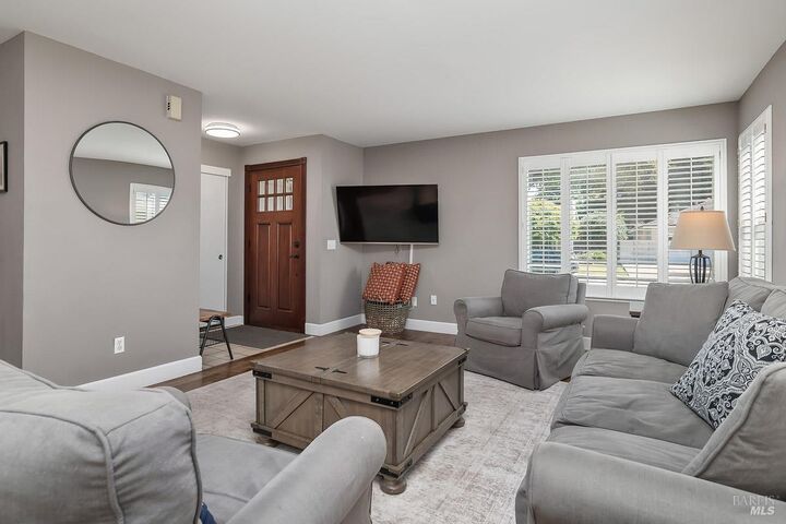 Property Photo: 503 Maria Drive CA 94954