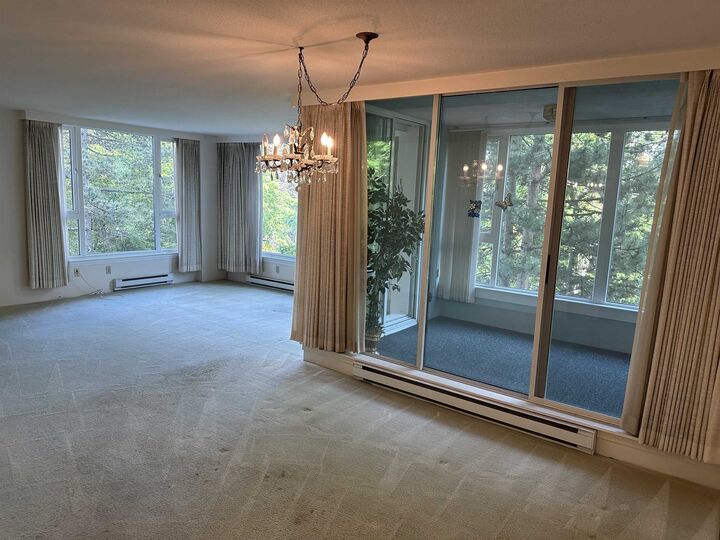 Property Photo: 5425 Yew Street 403 BC V6M 3X7