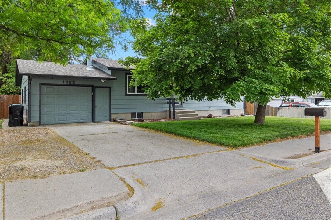 Property Photo:  1525 Rehberg Lane  MT 59102 