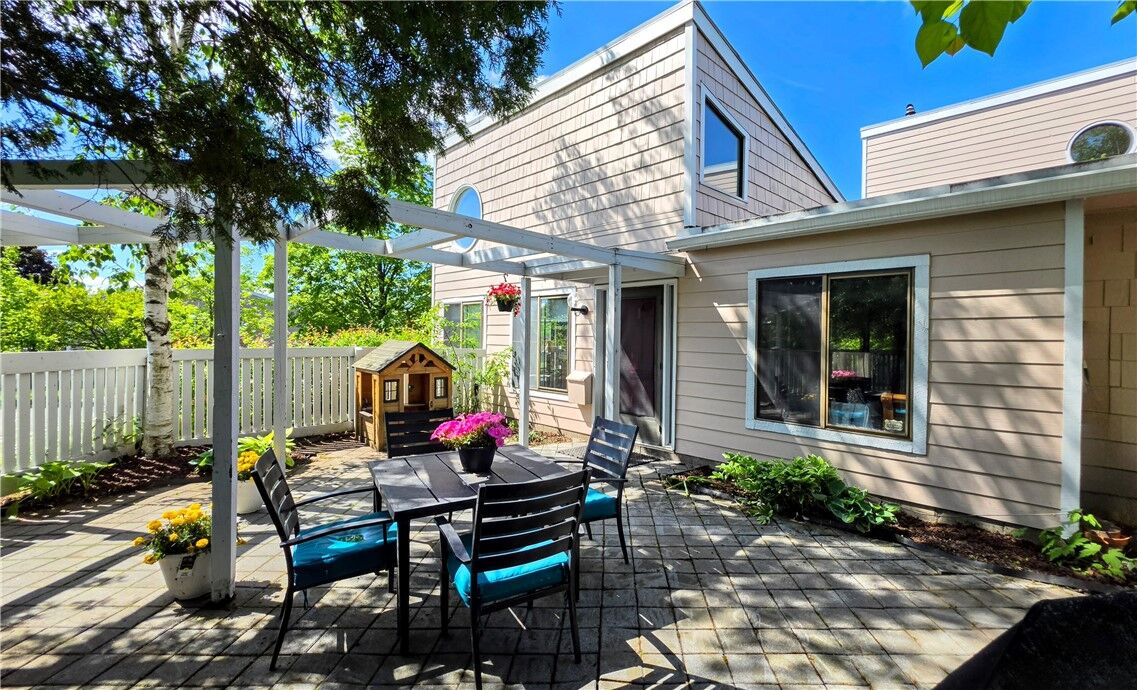 Property Photo:  231 Strawberry Hill Circle 2  NY 14850 