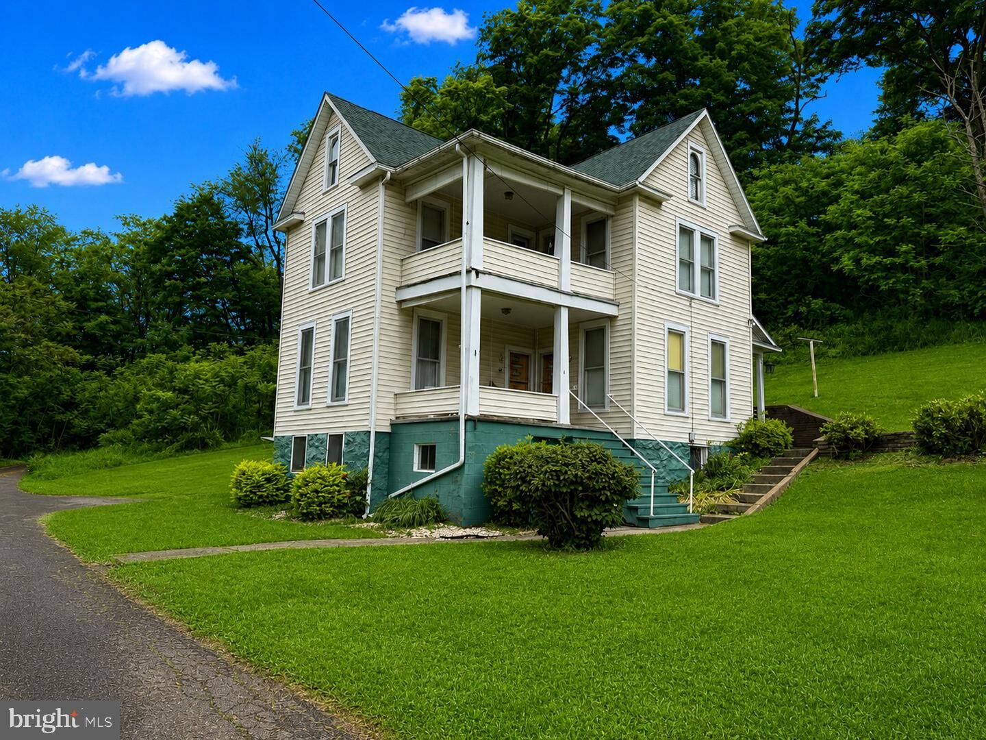 Property Photo: 4 Sunnyside Drive MD 21539
